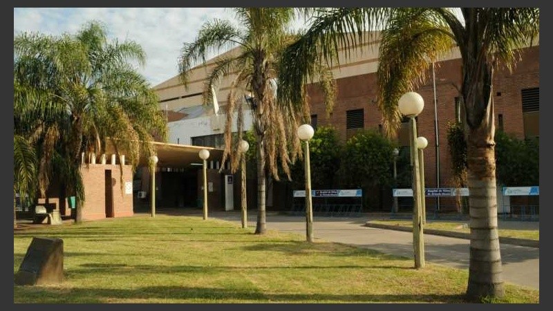 El pequeño está internado en el hospital Orlando Alassia.