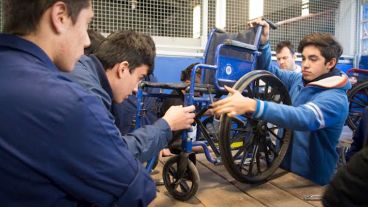 Se firmó un convenio entre el Instituto Nacional de Servicios Sociales para Jubilados y Pensionados y el Ministerio de Educación de la Nación.