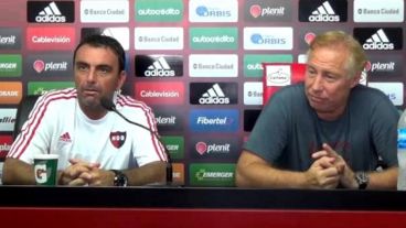 "Él no armó este plantel", dijo Boquita sobre el DT.