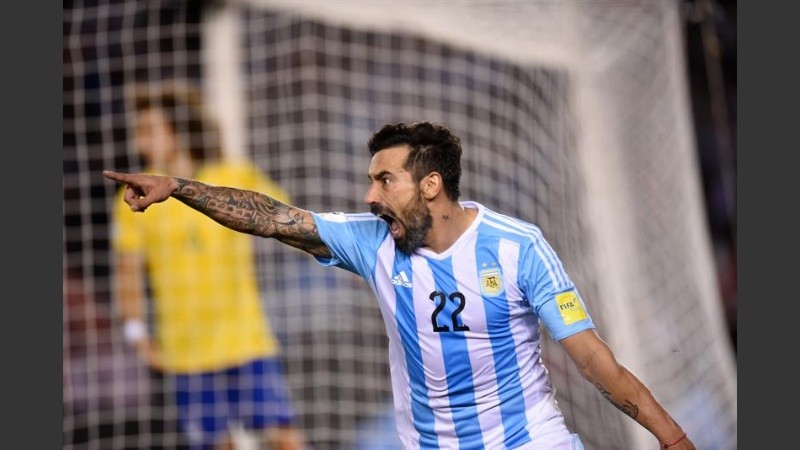 Ezequiel se retiró a fines de 2019 tras jugar en el Hebei Fortune de China.