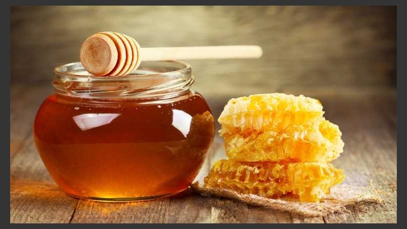 Su acidez y la Defensina-1 también actúan contra microorganismos no deseados en nuestro cuerpo.