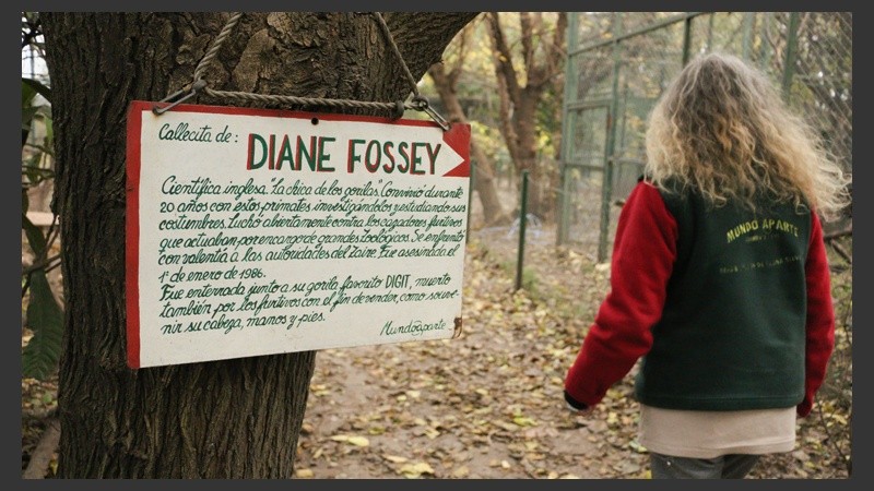 Carteles referenciales a lo largo de todo el predio. Sólo abre al público el segundo domingo de cada mes. (Alan Monzón/Rosario3.com)