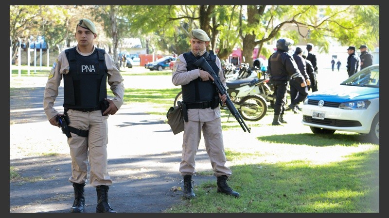 Muchas fuerzas de seguridad participaron del traslado.