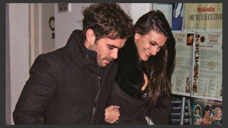 Nicolás Cabré y  Josefina Silveyra, juntos y capturados por las cámaras.