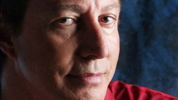 Marcelo San Juan continúa con las presentaciones de su nuevo disco "Sentir el mar".