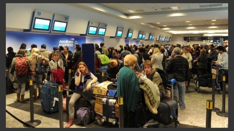 En principio, la huelga afecta a todas las aeroestaciones del país.