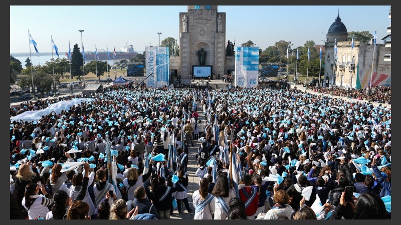 Una multitud en el Monumento este jueves.
