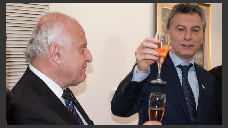 El gobernador y el presidente en Televisión Litoral.