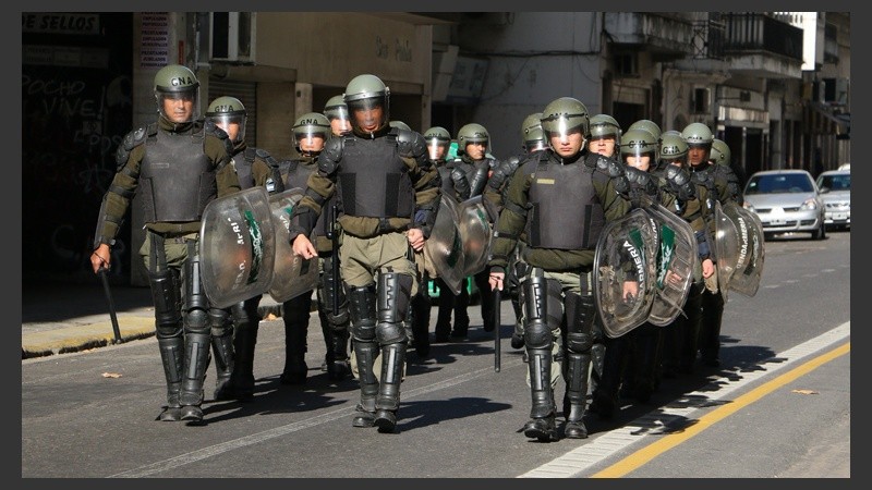 Gendarmería por las calles de la ciudad.