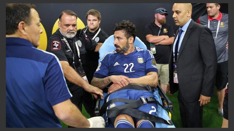 El atacante convirtió el primer gol de Argentina ante Estados Unidos.