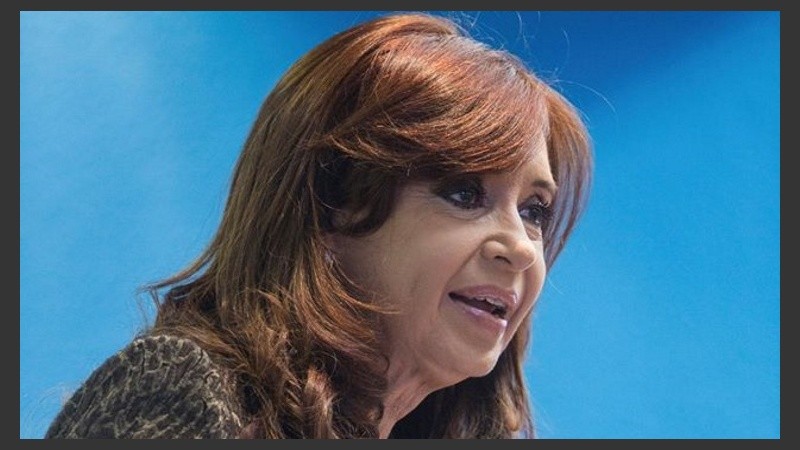 La ex presidenta compartió una nota en las redes sociales.