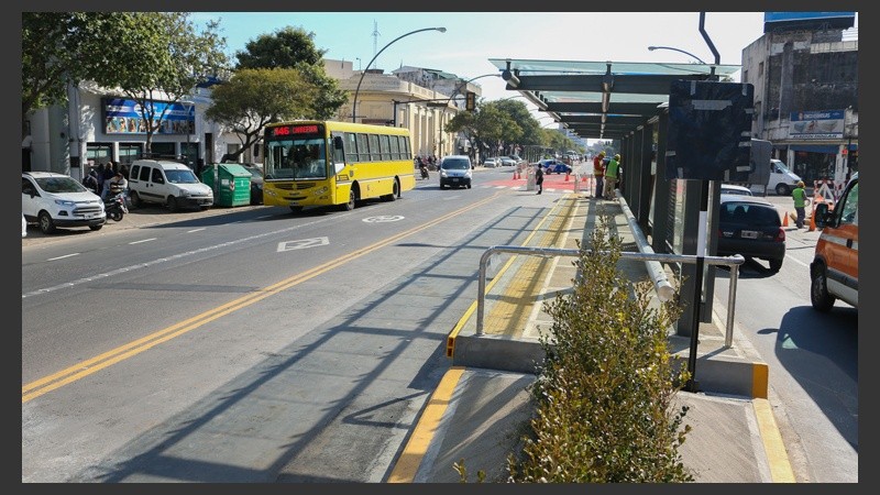El Movibus Norte pronto a inaugurarse y el cambio es radical en la avenida Alberdi. (Rosario3.com)