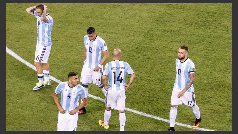 La derrota ante Chile hizo entrar en crisis al seleccionado argentino.
