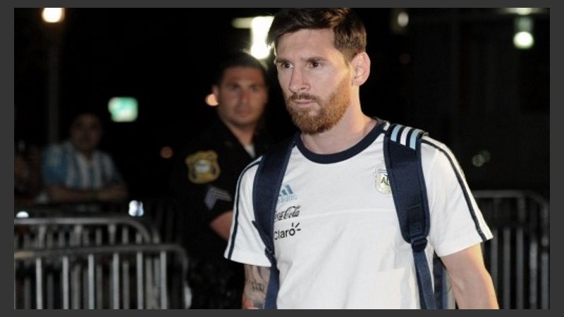 Messi cosecha apoyos para que se quede en la selección. 