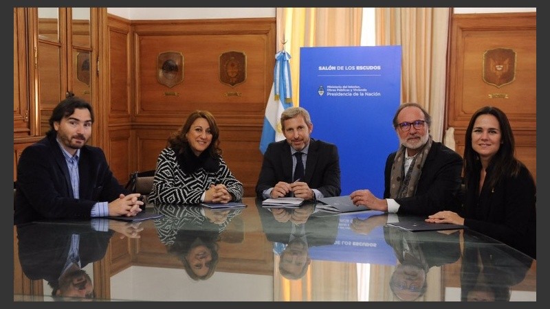 Incicco, Fein, Frigerio, Chaín y Martínez firmaron el acuerdo.