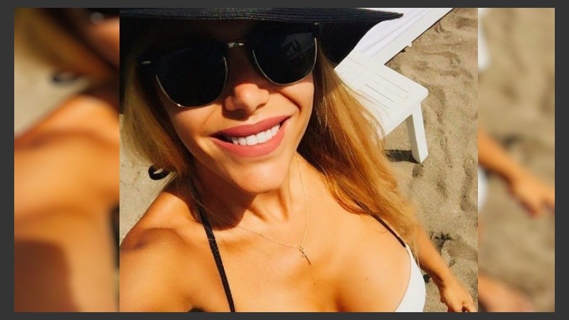 Atenta a las dudas sobre la veracidad de sus curvas, Eva respondió con un video.