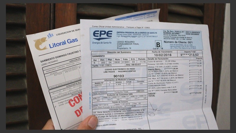 El proyecto pretende congelar tarifas de agua, luz y gas en todo el país.