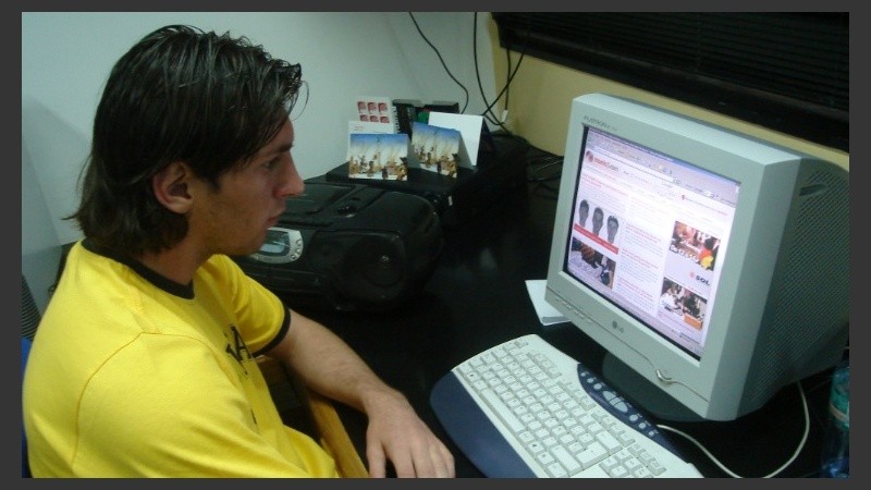 La Pulga leyó atento las noticias de aquel día de diciembre de 2006.