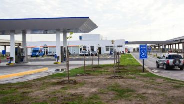 Los ladrones aprovechaban el momento en que los viajantes dejaban solos los autos.