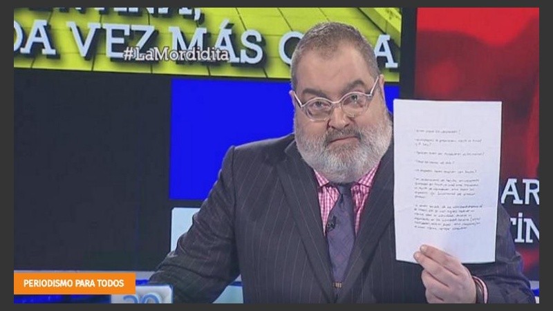 Lanata mostró una carta que atribuyen a Cristina. 