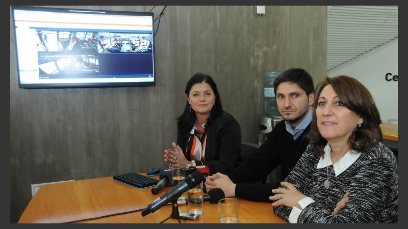 Fein y Pullaro encabezaron el lanzamiento oficial.