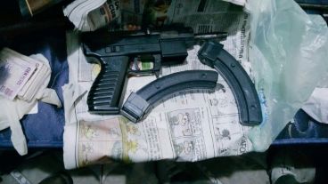 En total, se secuestraron 19 armas, entre escopetas, pistolas y revólveres.