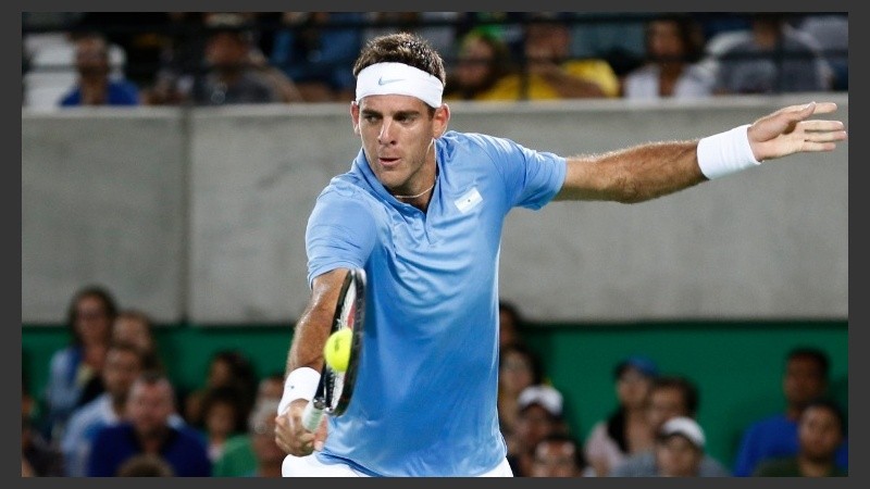 Delpo devuelve en el Centro Olímpico de Barra da Tijuca.