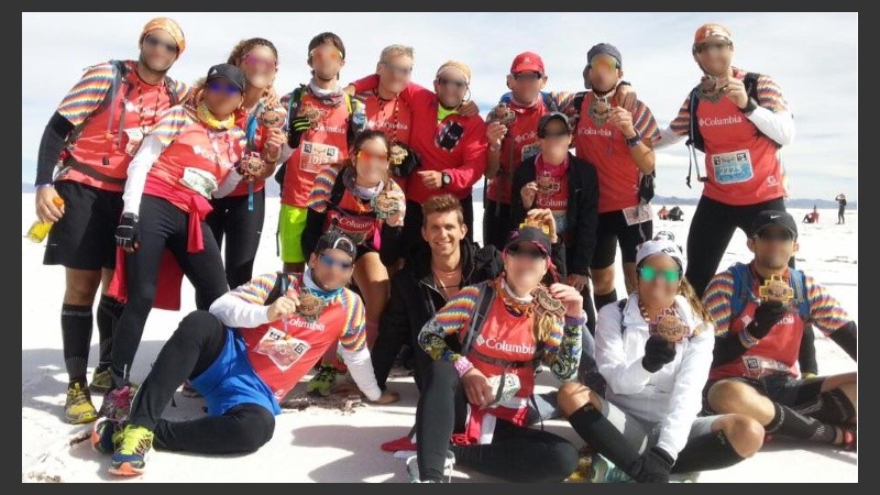 Nahuel con sus amigos en el Raid de los Andes en mayo pasado. 