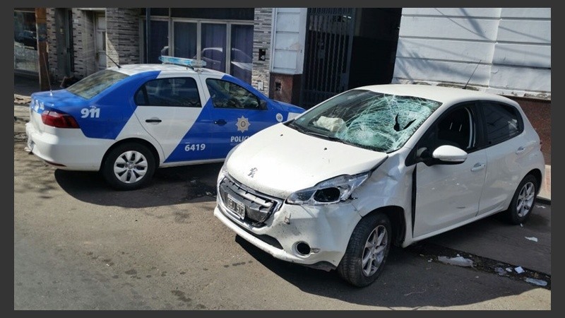 El vehículo que manejaba el futbolista. 