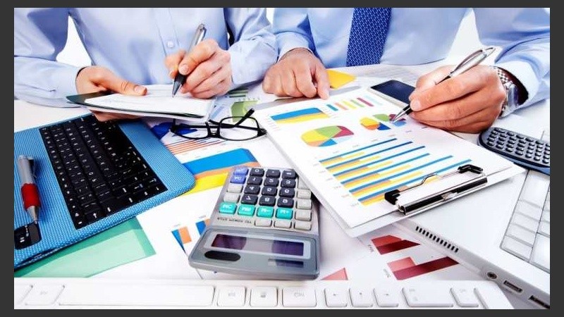 El curso tiene por objetivo permitir a los asistentes analizar la nueva ley de Sinceramiento Fiscal.