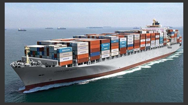 Hoy en día, en torno al 90 %  del comercio mundial se transporta por mar.