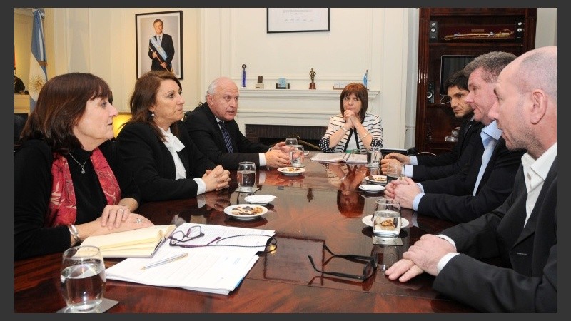 La reunión fue este martes en las oficinas del Ministerio de Seguridad, a cargo de Patricia Bullrich.
