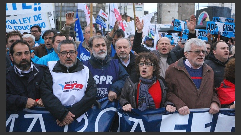 La marcha llegando a plaza Montenegro.