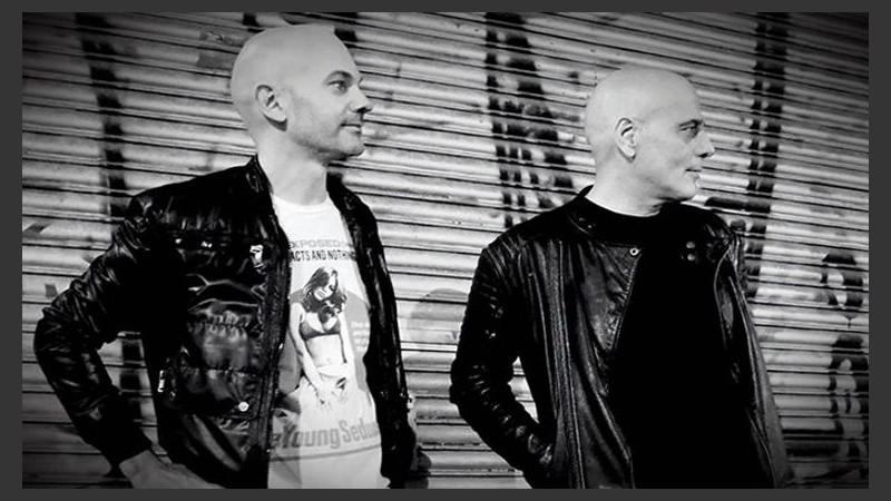 “Shoot The Radio es el lugar en común que encontramos (con Montemurro) y en el que pudimos fusionar el rock y la música electrónica”, explicó Zeta Bosio.