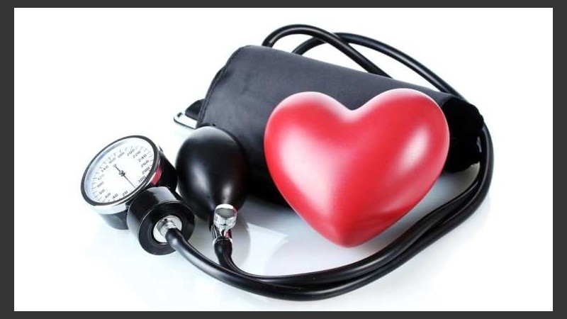 La necesidad de mantener una presión arterial óptima en los pacientes con hipertensión sigue siendo objeto de debate.