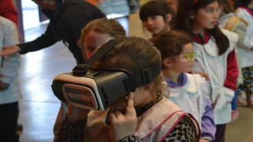 Los juegos de realidad virtual, una de las atracciones de la tarde.