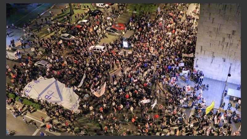 Nueva marcha en pedido de seguridad y justicia en la ciudad. (Alan Monzón/Rosario3.com)