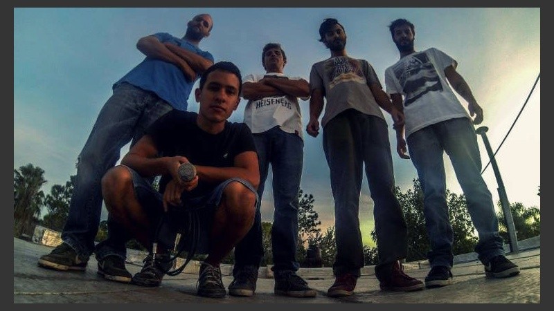 Matias Greco, Bruno Signorelli, Dante Scarpone, Rodrigo Casim y Matías Monestés integran El Egotismo de Nildo.