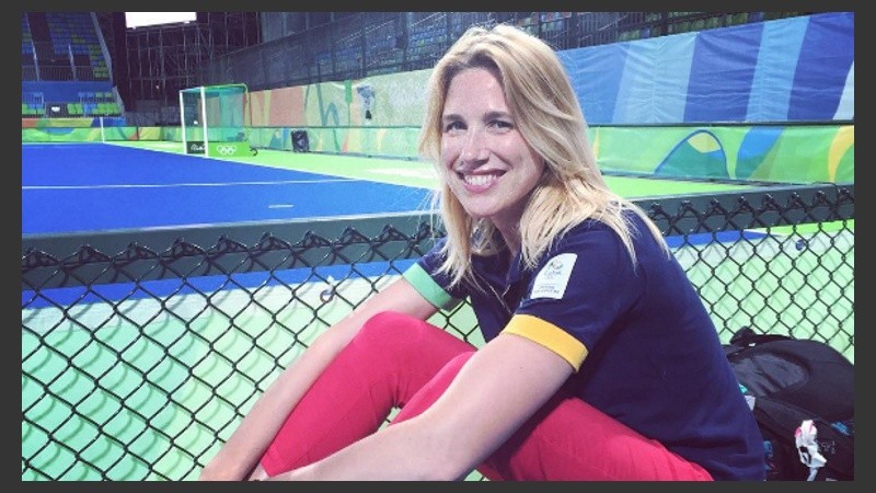 Alina en la cancha de hockey de Río 2016.