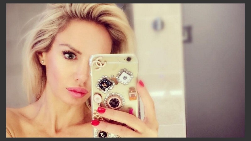 “Ultimo día en Nueva York, volviendo a Washington”, escribió Luli junto a la postal.