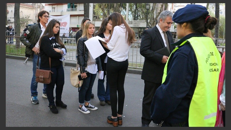 El ingreso pausado minutos después de las 9 de la mañana. 