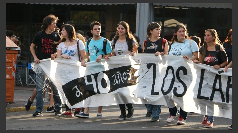 Postales de la marcha en Rosario por los 40 años de 