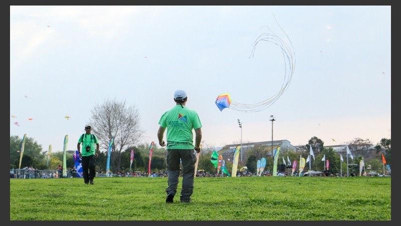 Vuelos acrobáticos, una de las atracciones del evento. (Alan Monzón/Rosario3.com)