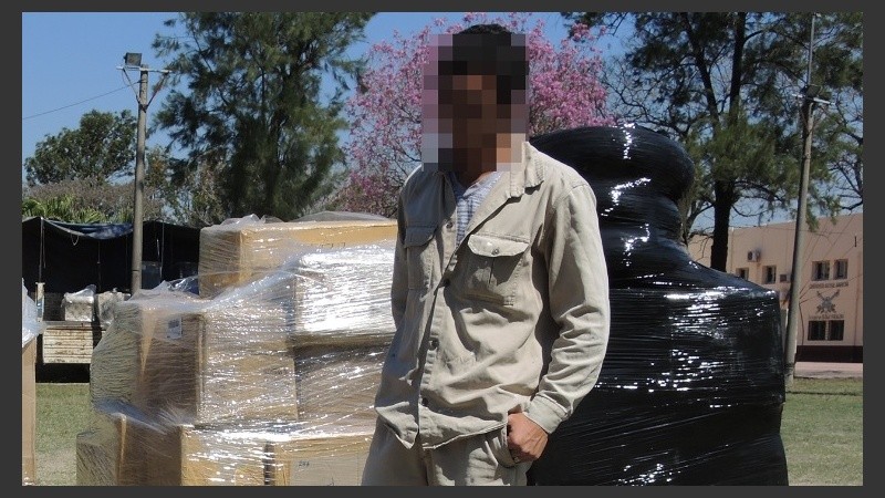 Personal de la fuerza de la Sección Puerto Velaz clasificó lo incautado.