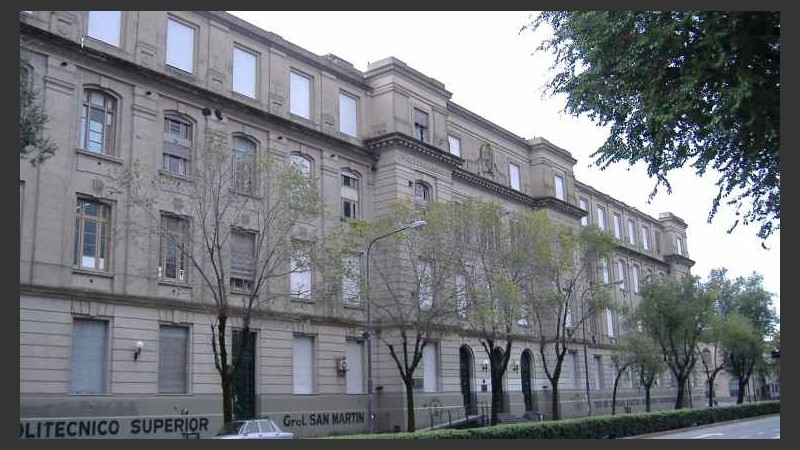 La directora del Politécnico de Rosario habló de la situación que vive el instituto. 