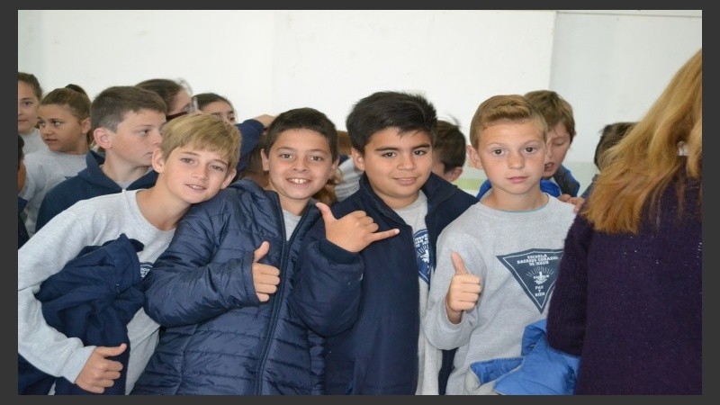 Los chicos de Carlos Pellegrini disfrutan de Cultura Más Vos.