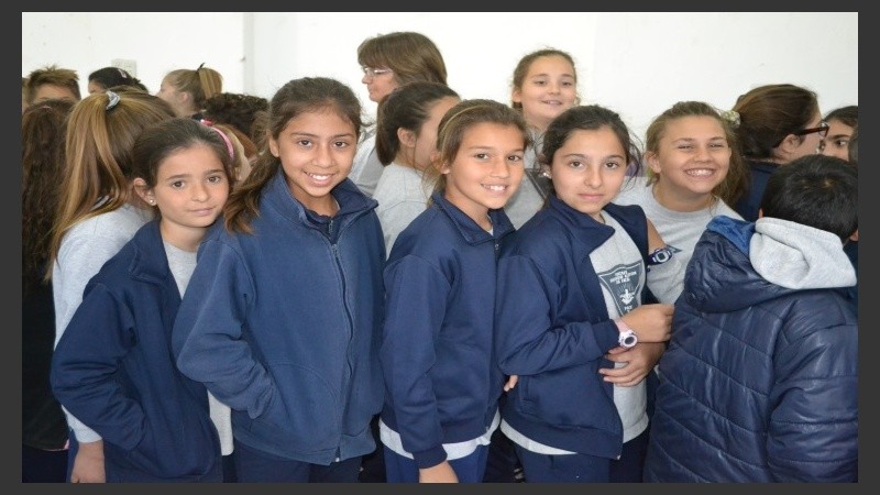 Los chicos de Carlos Pellegrini disfrutan de Cultura Más Vos.