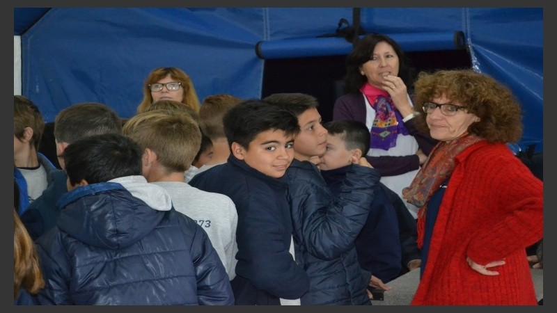 Los chicos de Carlos Pellegrini disfrutan de Cultura Más Vos.