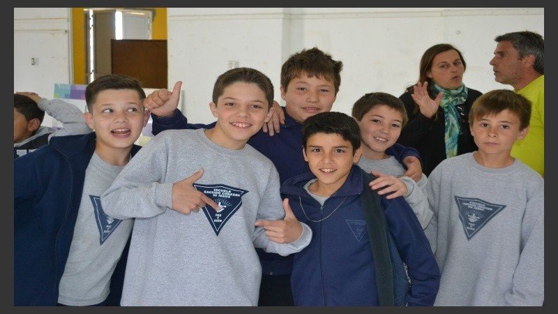 Los chicos de Carlos Pellegrini disfrutan de Cultura Más Vos.