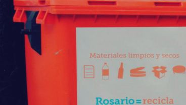 A través de la iniciativa y sus consignas se propone movilizar a las instituciones educativas a favor de la separación de residuos.